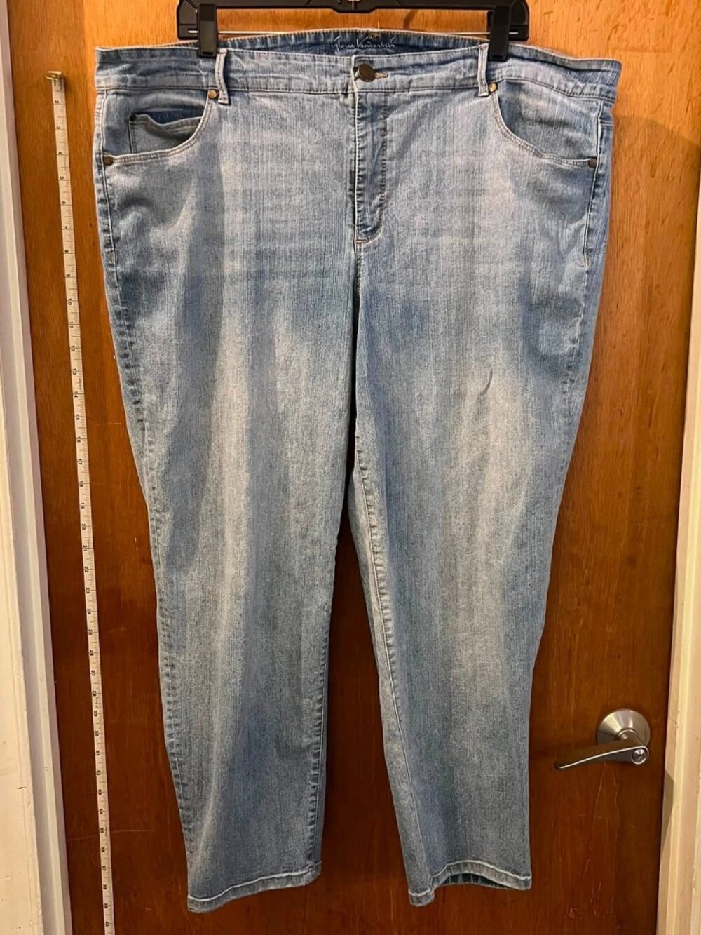 Size 22W - Gloria Vanderbilt - Light Blue Jean Capris - W42"/L26"